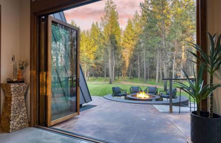 Newly Built • Sauna • Hot Tub • Cold Punge Lazy River Glamp-House by AvantStay - Foto 104