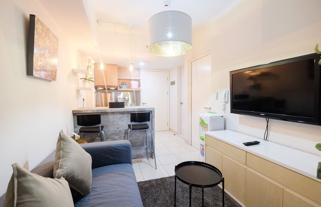 Modern and Bright 2BR Springlake Apartment - Photo 14