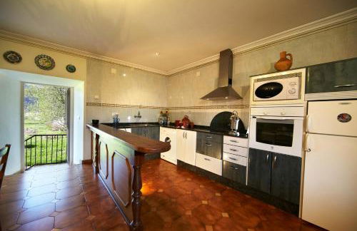 La Cochera de Somao, casona de tipología indiana - Photo 9