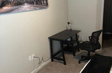 Tranquil Buckhead Hideaway - Foto 9