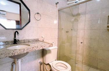 casasveraneio , Barra de são Miguel casa com 4 quartos sendo 2 suítes,todos com ar condicionado, 300 m da praia, 5 minutos praia das conchas e 10 do gunga! Área de lazer com piscina de 10 m churrasqueira e freezer!a melhor! - Foto 13