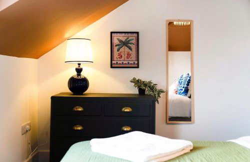 Bright and Airy 2BR Home Near Shops and Dining - Photo 32