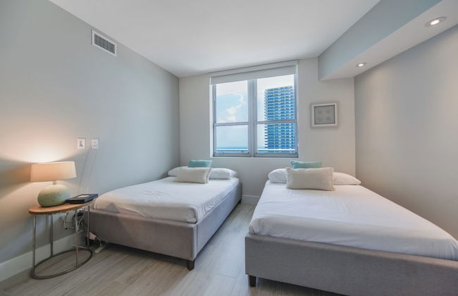 Luxury Beachfront Condo - Foto 41