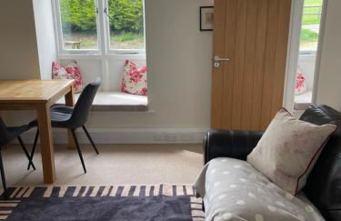 Scotland Lodge Farm, Stonehenge - The Stalls & The Stable Loft - Pets by agreement in the Stable Loft - Foto 9