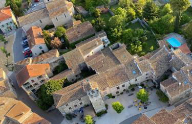 LES APPARTEMENTS DU SAINT THIERS, la Provence dans un coin de la Drôme et l'esprit d'une maison d'hôtes à Saoû - Foto 24