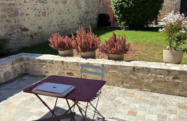 La Grangerie - Maison en pierre centre village - Foto 20