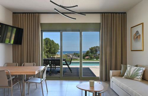 Montamar Olympus Villas - Photo 1