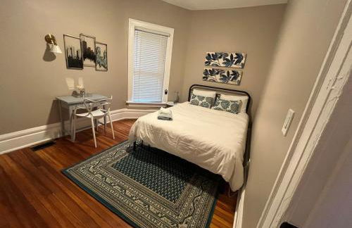 2 BR Totally Renovated and Chic - Foto 16