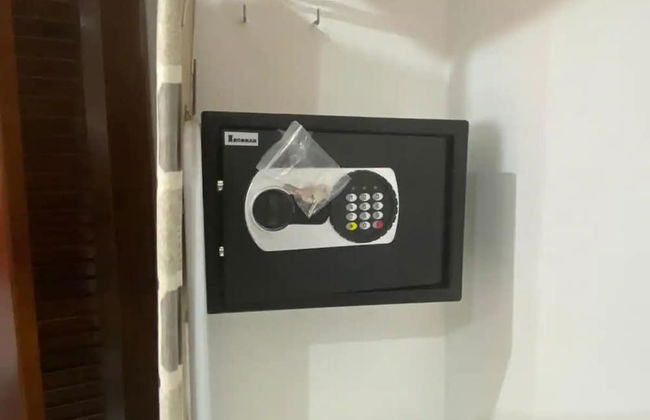 Apt - Gated Community-sleeps 4-balcony-parking - Foto 18