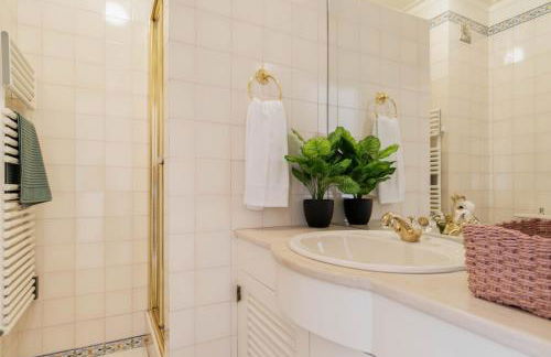 Central Cascais Apartment with private parking - Foto 20