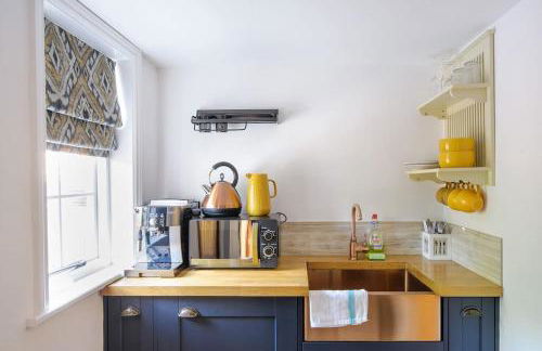 The Famous Harry Potter House, Hot Tub, Cinema Room, Sky TV - Foto 70