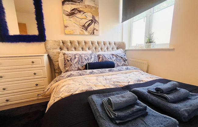 Beautiful 2 - Bed Apartment in Aylesbury - Foto 6