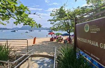 Casa No Centro de Angra da Glaucia - Foto 6