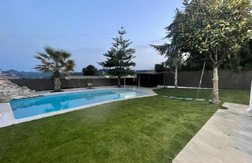 CASA CON JARDIN, SAUNA, PISCINA PRIVADA y NATURALEZA CERCA DE BARCELONA - Foto 10