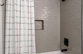 Roll Tide Bungalow-3 miles to UA- 5 TVs- Game Room - Foto 25