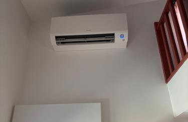Petite maison cosy en bord de Marne 2 lits en mezzanine, logement climatisé - Photo 3