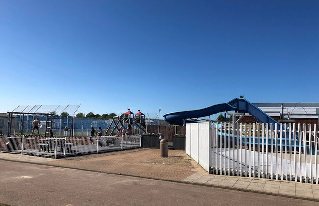 3 Bed 8 Berth Caravan in California Cliffs - D53 - Foto 32