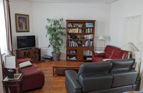 Grande maison de ville avec jardin - Baie du Mont St Michel - Foto 3