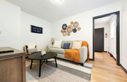HostWise Stays - Pet Friendly Butler St Apt, Ground Floor with Private Entrance - Foto 1