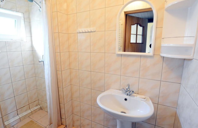 Cottage by Rosnowskie Lake With Sandy Beach - Foto 12