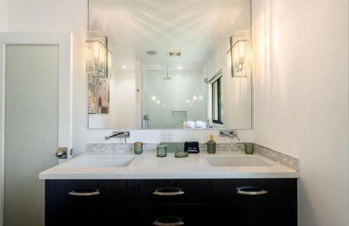 Casa Colibri | Tennis Club Elegance with Pool, Spa & Mountain Views - Foto 30