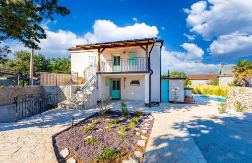 Paesana Heritage House - Photo 1