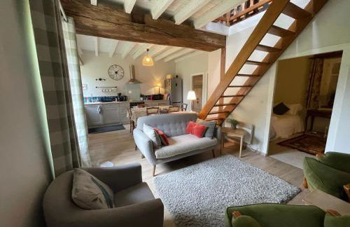 La Cachette - gîte 'cosy' à Magny Cours - Foto 4