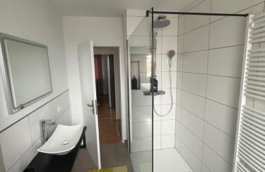 Geräumige Gästewohnung Andi im Herzen von Rastede - Küche - WLAN - Stellplatz - Foto 12