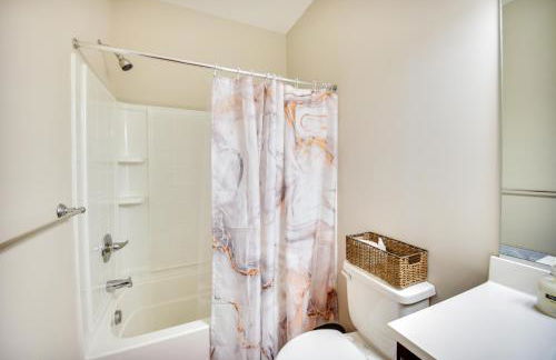 Hampton Condo By Convention Center and Coliseum! - Foto 17