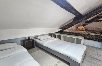 Le Montmorency 56, déco rénové, proximité centre Climatisation - Photo 4