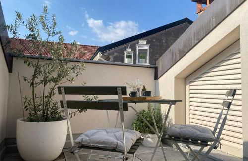 The Nest Between the Walls - Foto 10