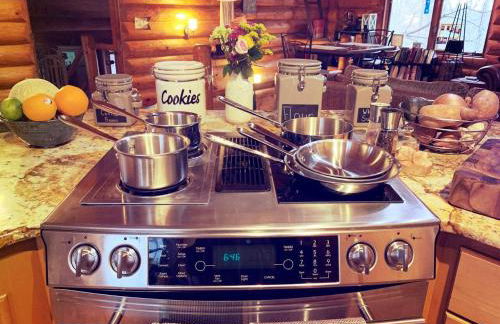 Luxe Spa Cabin: Hot Tub + Sauna + Fire - Foto 16