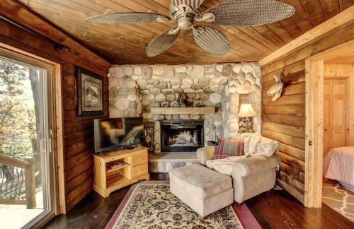 Near All-Season Trails Lakefront Crosby Getaway! - Foto 10