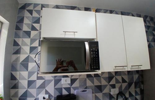 Casa c AR - condomínio prox ParkShopping Cpo Grande a 30 minutos do Recreio, c 2 TVs Smart de 50 e 43 polegadas-varanda privativa- cozinha completa e séries liberadas - CS4 - Photo 35