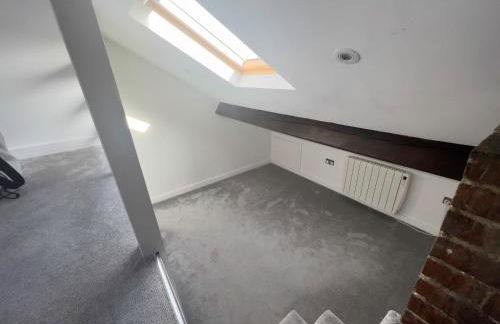 The Dragon Pad Boutique Apartment - Photo 31