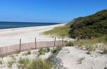 56Beachway-Private beach Refreshed in 2022 Cozy - Foto 17