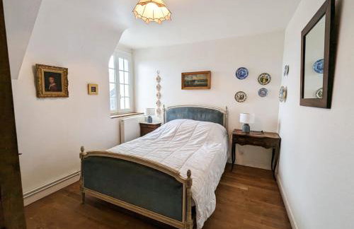 Rare pearl with garden facing the sea - Photo 13