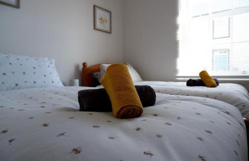 No 7 Quiet, two bedroom Ground Floor Flat in Tornagrain Great for early Airport departures or late flights - Photo 17