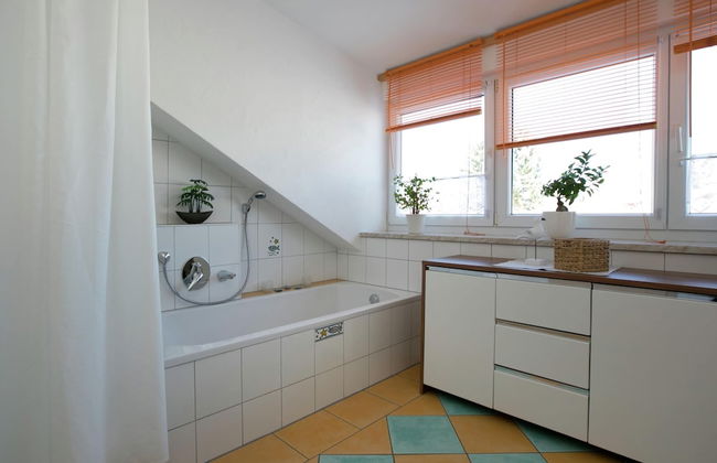 Sunny Terrace Apartment - Foto 10