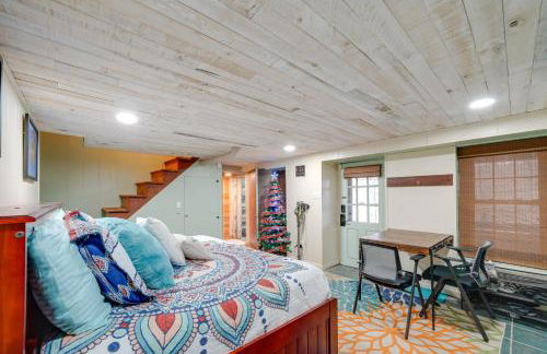 Beckley Studio with Private Hot Tub and Home Gym! - Foto 6