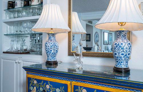 Beach Service Included Corner Condo - Foto 16