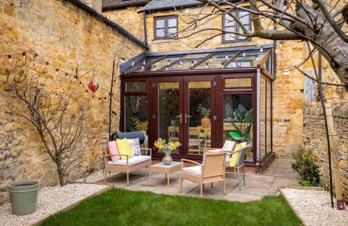 Chipping Campden Shabby Chic on Famous High Street - Photo 49