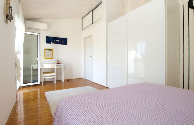 House 1823 - Photo 5