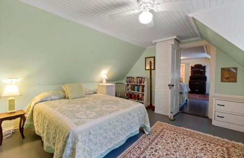 Cape Cod Historical Oasis - Mecarta Farm - Foto 22