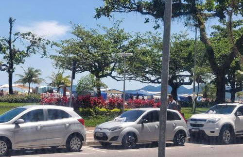 Apartamento encantador- 40 metros da praia e duas quadras do shopping - Foto 29