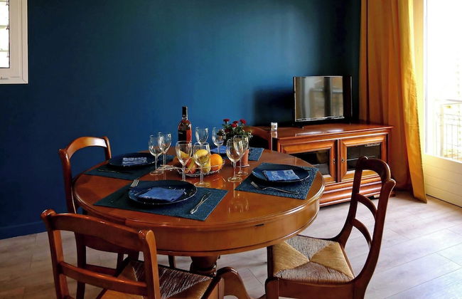 Calm in the Center of the City of Orly - Foto 3