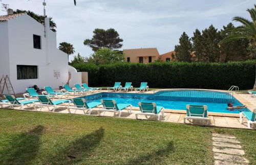 Cozy Apartment in Son Xoriguer Stays Walk to Beach - Foto 43