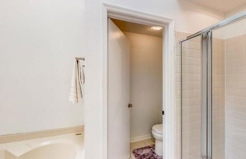 Families with Pets! Home Near Orlando Theme Parks - Photo 24