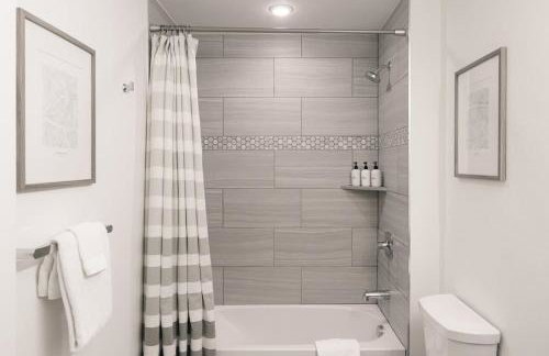 Riverfront Patio - Hot Tub - Luxe Silverthorne - Foto 32