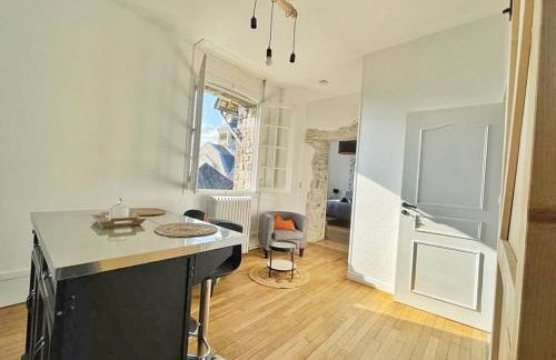 DOMFRONT-BNB : CHIC & CONFORT - Foto 37